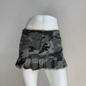 Roxy Y2K camo mini skirt with frayed hem